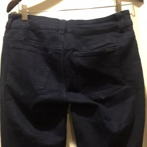 Like New!Chico’s So Slimming Dark Wash stretchy Jeans size 2 (00) XS Short